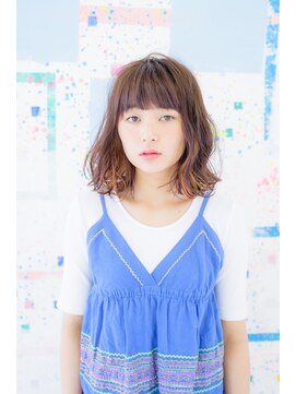 ネオリーブアイム 横浜西口店(Neolive aim) Neolive aim 　インナーカラーがお洒落な動きのあるミディ