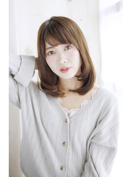 シュシュット(chouchoute) 吉祥寺3分/夏のイメチェン耳かけ毛先パーマフォギーベージュ/072