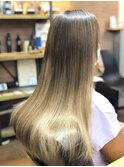 艶髪ブリーチロング