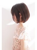 横顔美人ナチュラルボブ