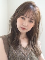 エミュ 表参道 青山(emu)&nbsp;【emu井上信洋】ゆる巻きフェイスレイヤーとシースルーバング