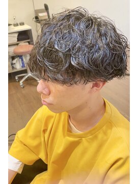 スヌーズ(snooze) 波巻きスパイラルパーマツイストスパイラルパーマメンズマッシュ