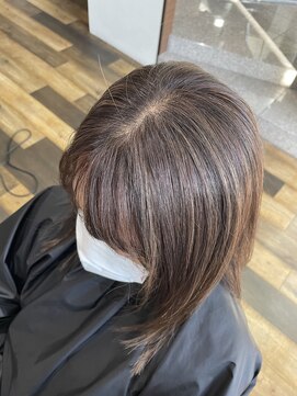 アムール(Amour) 白髪ぼかしハイライト/ベージュ