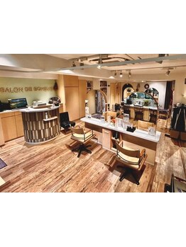 ご家族から愛されるSalon De BOHEME!月・水は女性カットDAY☆木・金は男性カットDAY☆\3300(祝日除く)