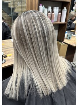 ラフ(LAFF) #黒髪#ボブルフ#ネビージュ#小顔#ワンレン