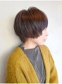 30代40代50代おすすめ　マッシュショート×オリーブベージュ