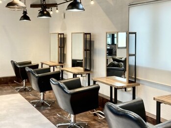 Agu hair onyx いわき泉町店【アグ ヘアー オニキス】