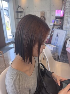 アチーブ ヘア デザイン(achieve hair design) 切りっぱなし小顔ボブスタイル×透明感ベージュ艶カラー20代30代