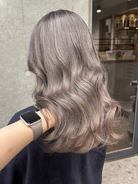 ルーフ 町田店(LUFE) シルバーカラー