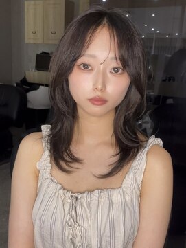 ジーナ 福岡天神(Zina) 韓国ヘア/ハッシュカット/ミディアムレイヤー/Zina福岡天神