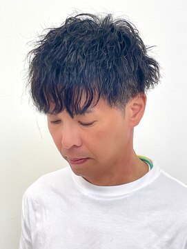 アッシュ 十日市場店(Ash) 動きと立体感で差がつく!50代でも波巻きパーマ