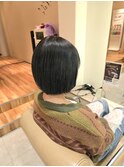 ボブ&ダークグリーンカラー