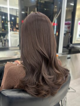 アルドーレフィエロ シンサイバシ(Ardore fiero shinsaibashi) ラベンダーグレージュ☆ブリーチなし