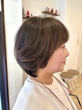 軽やかショートボブ