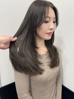 ラグナ(LAGUNA)&nbsp;バタフライレイヤー/オリーブグレージュ/ブリーチなし/ロング