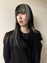 イェン(Yen.) ワイドバング姫カットデザインカラーミックスカラー