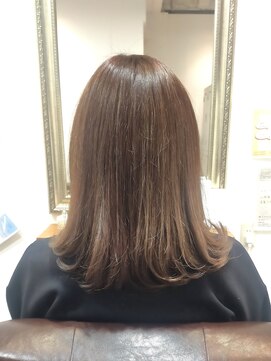 ヘアー グリーン(hair green) 30代40代50代/内巻きセミロング/巻き髪