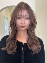 ウシワカマル ミライ(USHIWAKAMARU MIRAI)&nbsp;ロングレイヤー×透明感ベージュ