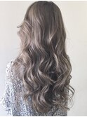 モーブカラーグレー★ロング by AKI【LUXBE 大阪梅田茶屋町店】
