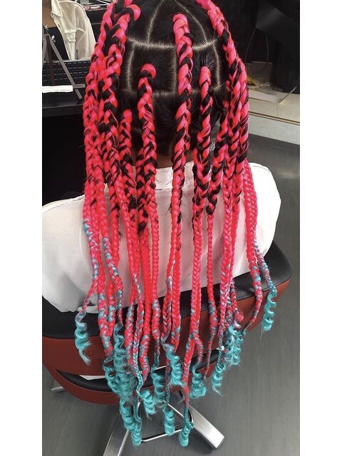 Jumbo size box braids