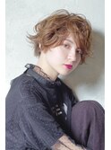 ペールベージュセクションカラーグラデーションカラー外ハネボブ
