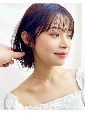 アフロートリノ(AFLOAT Leino) 【修】20代30代40代◎透明感カラー×韓国切りぱなしボブ