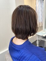 カナエルドットヘア(kanaeru.hair) ふんわりひし形前下がりボブ