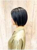 大人のシンプルボブ