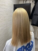 エルバイラビス 大宮(elu by lovis)&nbsp;《SYUYA》ミルクティーブロンド/ベージュカラー/フルバング