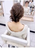 アップスタイルお呼ばれヘア