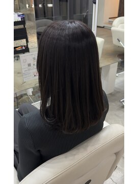 ヘアーアンドエステティック ヴェリス(hair&esthetic Velis) 【Velis】イルミナカラーで作る暗髪セミロング♪