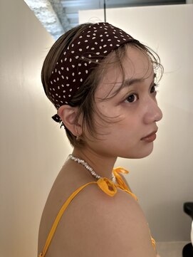 デン(den) 顔まわりカット