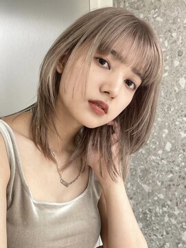 サンクマーケット 渋谷(cinq MARKET) 渋谷ブリーチカラータッセルボブ顔周りレイヤー切りっぱなしボブ