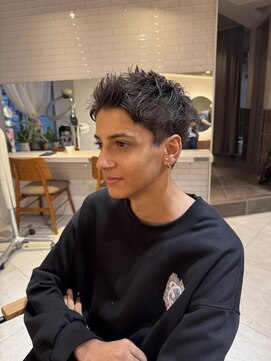 キャンバス バイ ネオリーブ 横浜西口(Canvas by neo.) 横浜★メンズショートツイストスパイラルパーマ