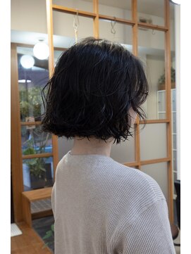 イーズ(e's) ボブパーマ【honoka】