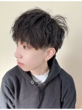 【very－very美容室】カット、パーマ