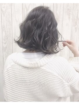 ヘアールーム プリズム(Hair room Prism) 【透け感抜群】ダークグレージュ×外はねＢＯＢ