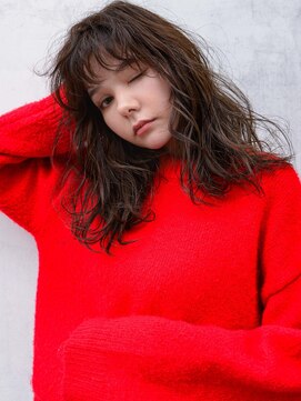 カンナ(Canna) エアリーミディ/ショートパーマ/黒髪/ホワイトアッシュ/TOKIO