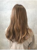 オレンジベージュ