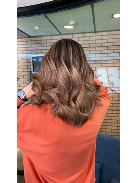 ラフ(LAFF) #黒髪#ボブルフ#ネビージュ#小顔#ワンレン