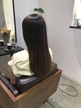 ワ ヘアー(wa-hair) 輪郭矯正でお悩み解消