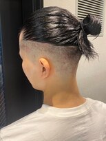 ビンゴ(BINGO)&nbsp;ba786モテ髪アッシュブラック束感ツーブロック刈り上げマンバン