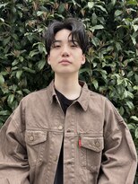 シイ(SIE)&nbsp;パーマ風センターパート