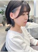 イヤリングカラーインナーカラーボブ20代30代
