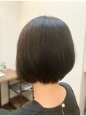 フェミニンボブ