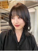大人ミディアムくびれレイヤーイルミナカラーダークカラー