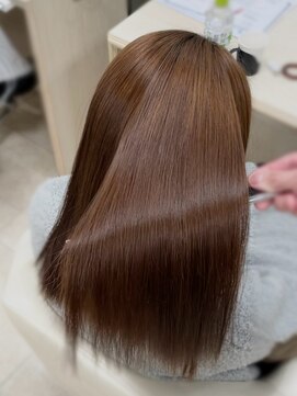 ケンジ 平塚ラスカ店(KENJE) 乾かすだけで叶う美髪矯正[平塚/髪質改善/縮毛矯正]