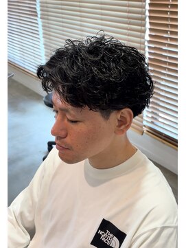 グランデュール 浜松小豆餅店(GRANDEUR) シャドウパーマ×短髪