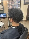 野暮ったさを残した無造作スパイラルパーマ