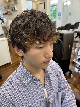 カペリ デ アーテ(Capelli di arte) ニュアンスパーマ